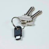 Yubico YubiKey 5C, Llave de seguridad negro/Dorado