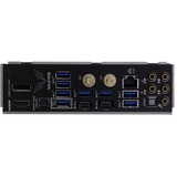 Biostar X870E VALKYRIE, Placa base negro